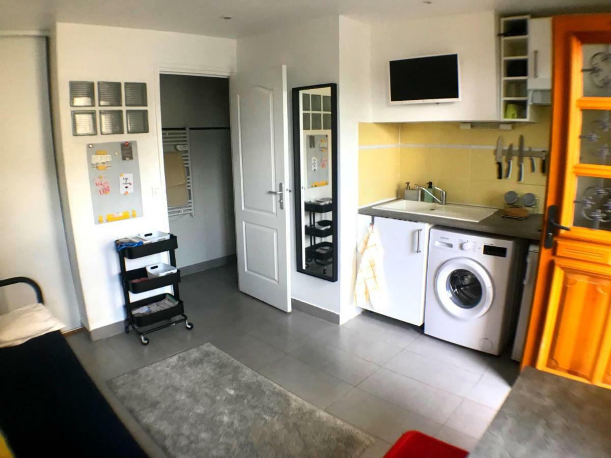 Studio Calme Proche Paris Avec Terrasse Privative Et Jacuzzi En Option Palaiseau Exterior photo
